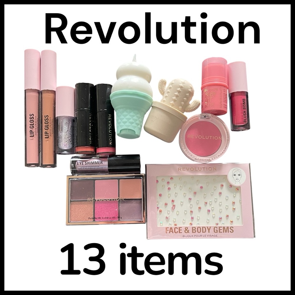 New Revolution Beauty Make Up and Glamour Bundle (13 pieces)